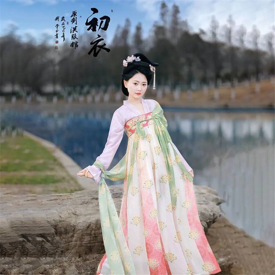 Cosplay Costumes Stage Show Tr - Ethnic Style Dresses 评论和价格